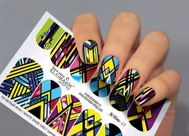  , Geometric manicure,   